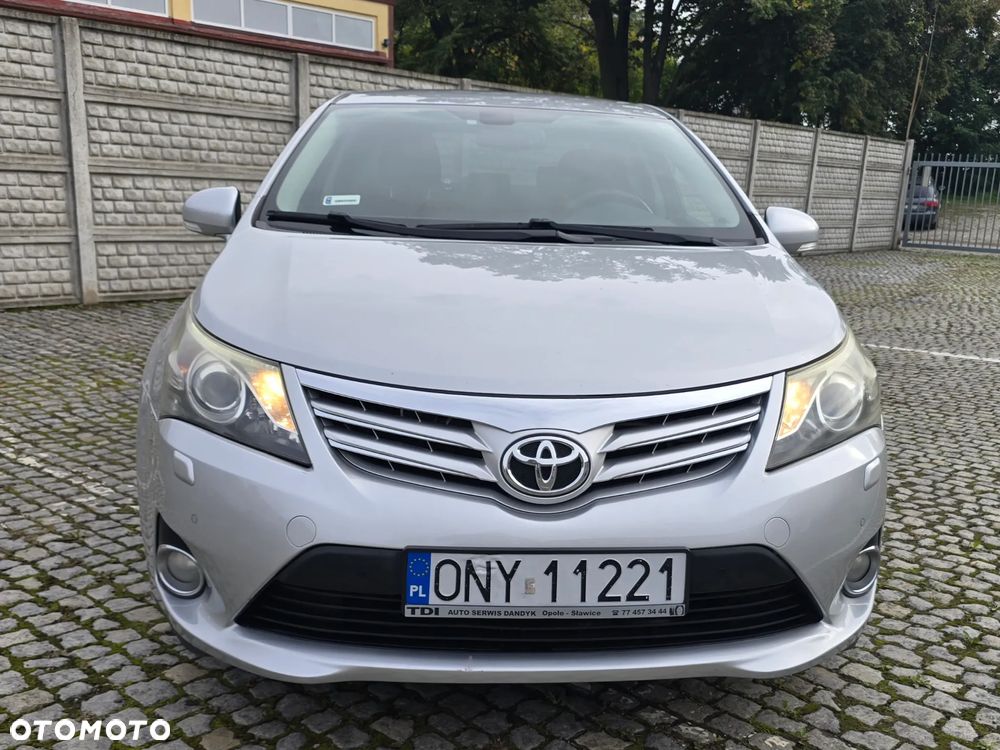 Toyota Avensis 2.0 D-4D Sol+NAVI - 2