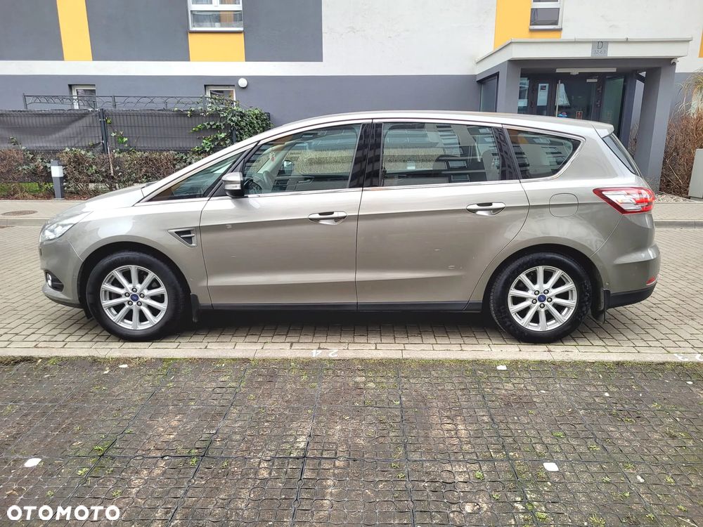 Ford S-Max 1.5 EcoBoost Titanium - 13