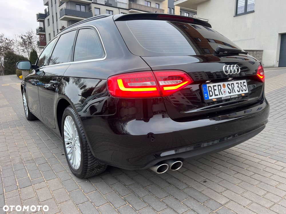 Audi A4 Avant 2.0 TDI DPF clean diesel multitronic Ambition - 12