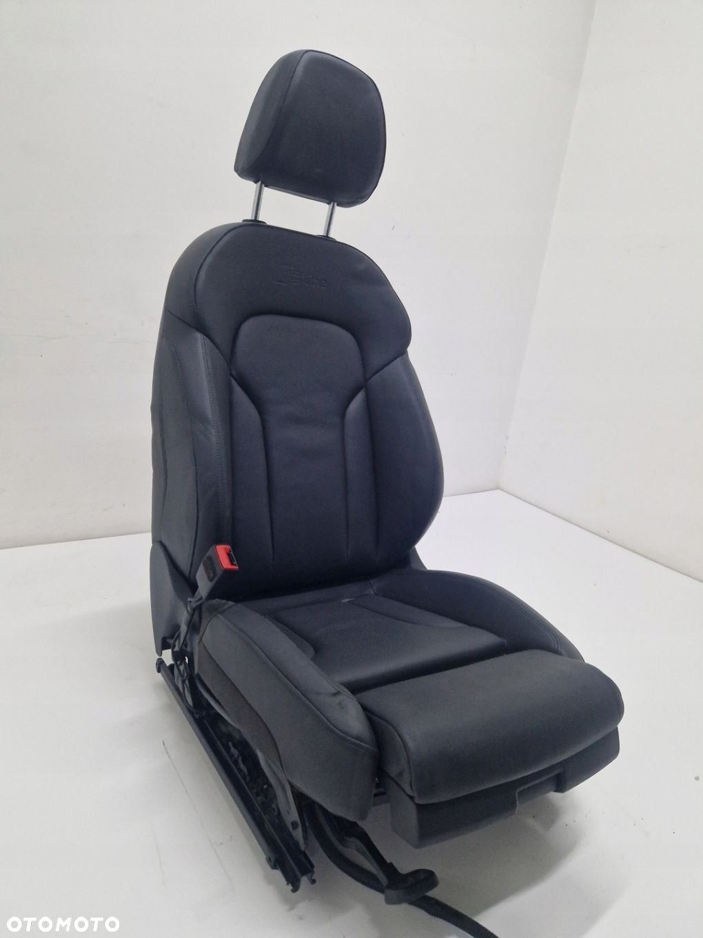 AUDI Q3 8U FOTEL LEWY KIEROWCY S LINE - 4