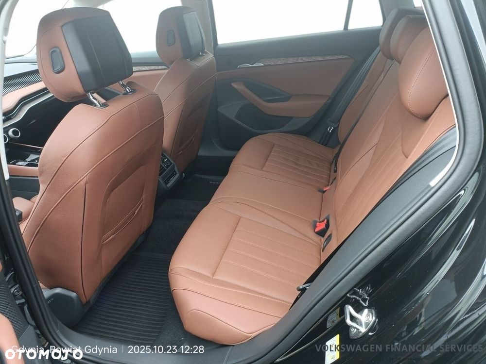 Skoda Superb 2.0 TDI SCR 4x4 L&K DSG - 7