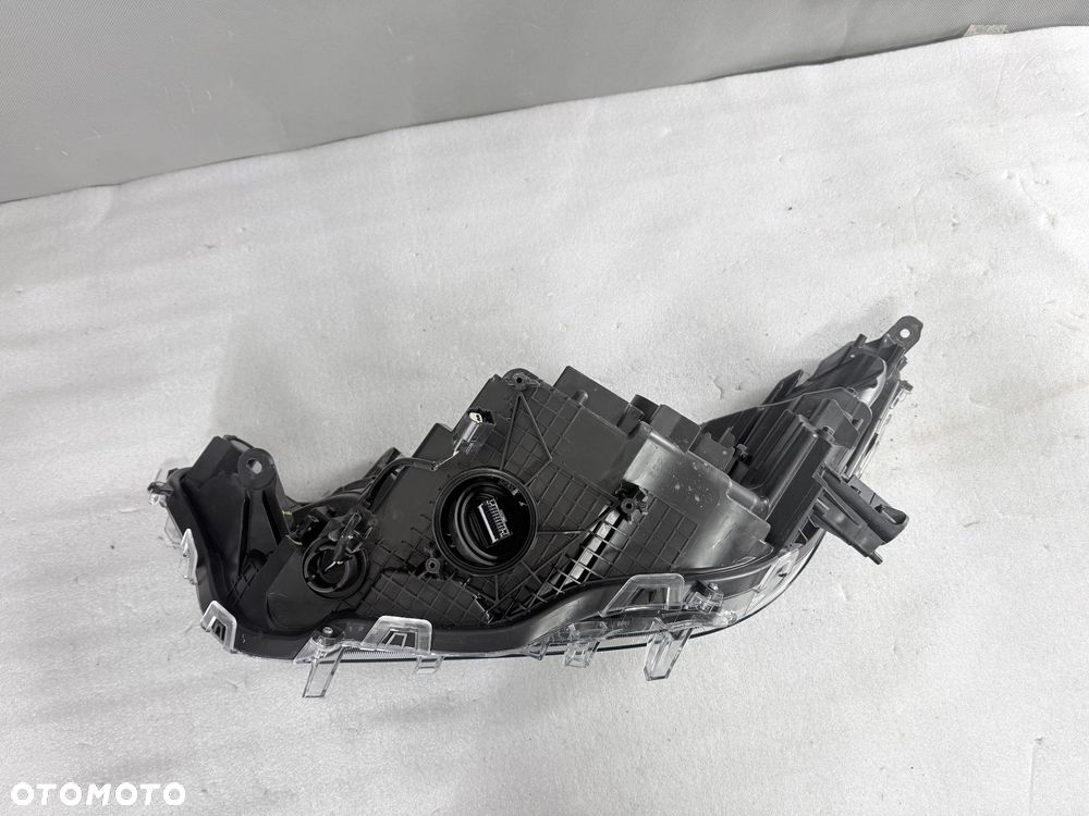 Reflektor lampa przednia  prawa Toyota RAV 4 RAV4 Full led lift H - 9