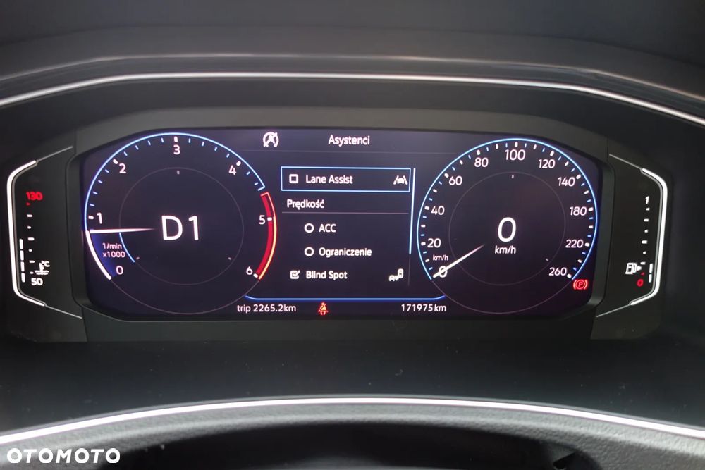Volkswagen T-Roc 2.0 TDI SCR 4MOTION DSG R-Line - 18