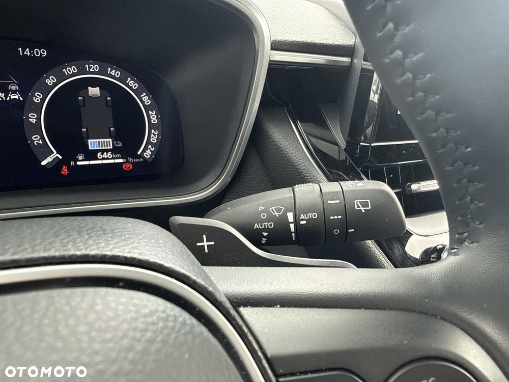 Toyota Corolla 2.0 Hybrid Style - 20