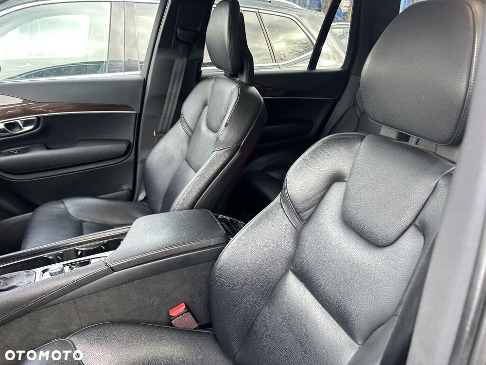 Volvo XC 90 T6 AWD Geartronic Momentum - 9