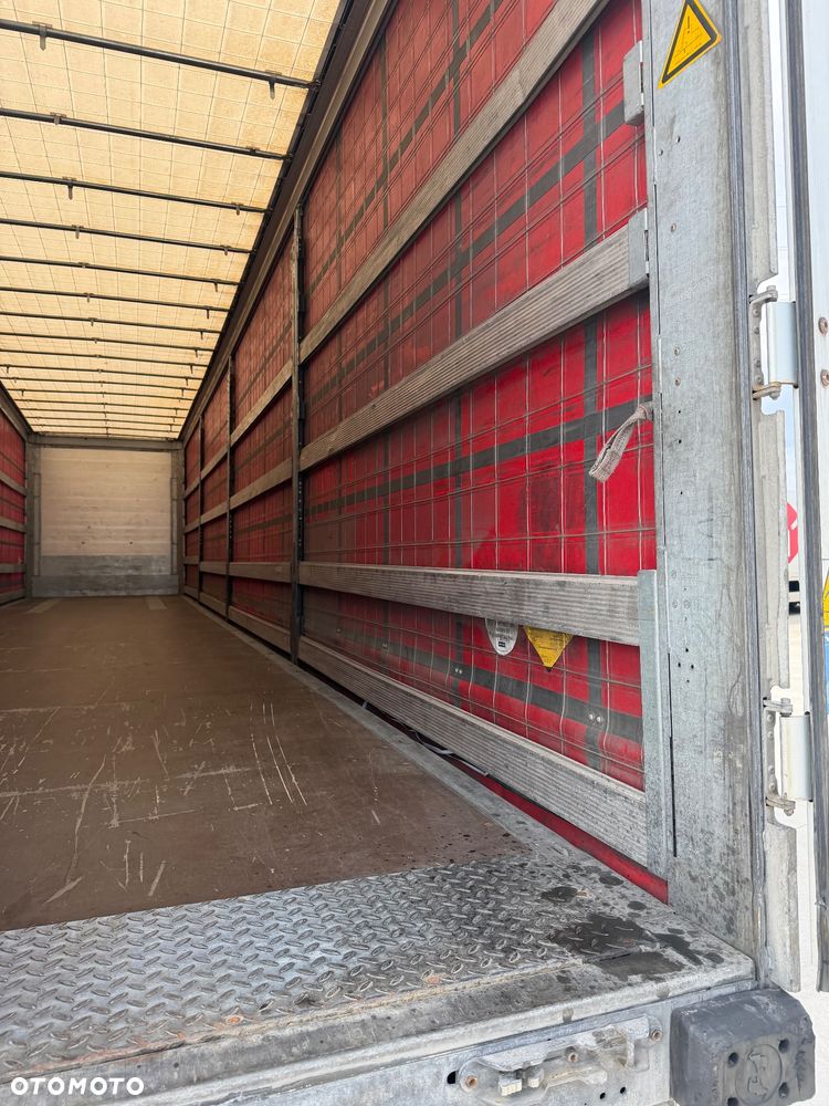 Schmitz Cargobull STANDART OŚ podnoszona kosz  opony 100%  alu deski zbrojona plandeka - 6