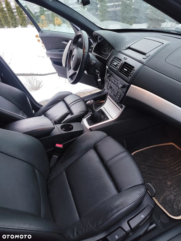 BMW X3 2.0d - 8