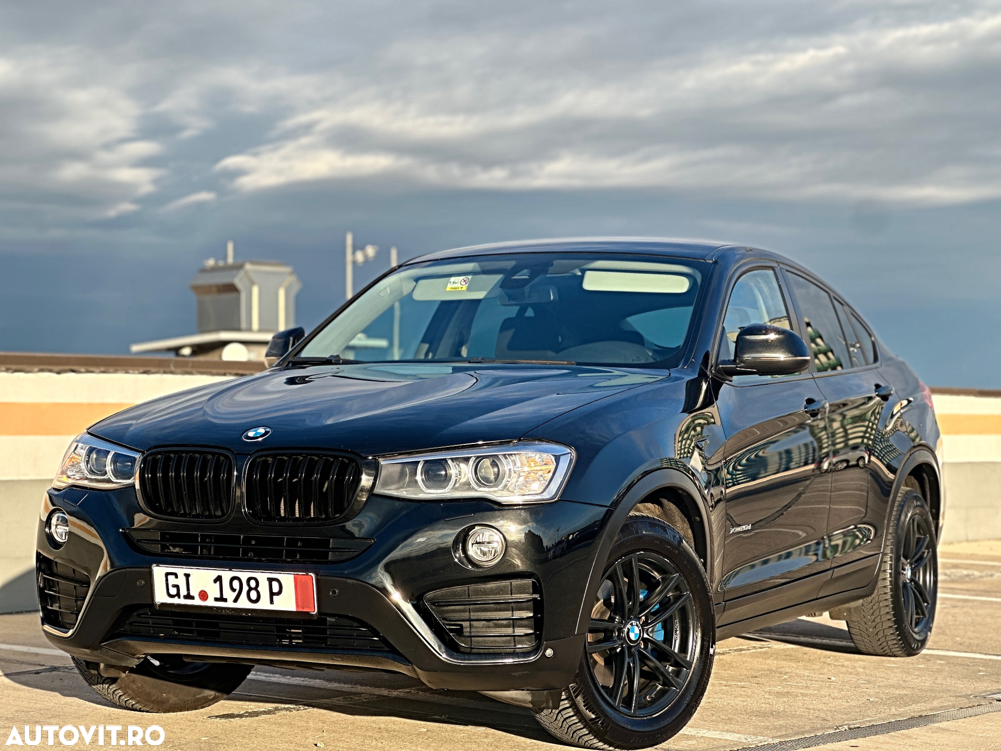 BMW X4 xDrive20d xLine - 3