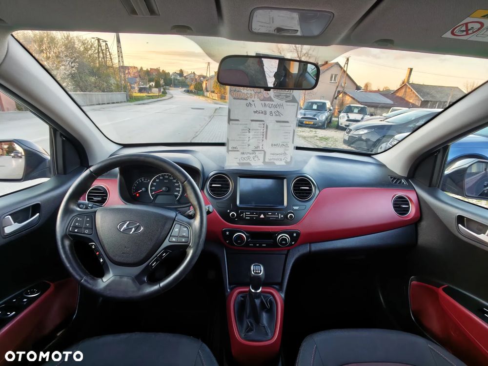 Hyundai i10 1.2 Premium - 11