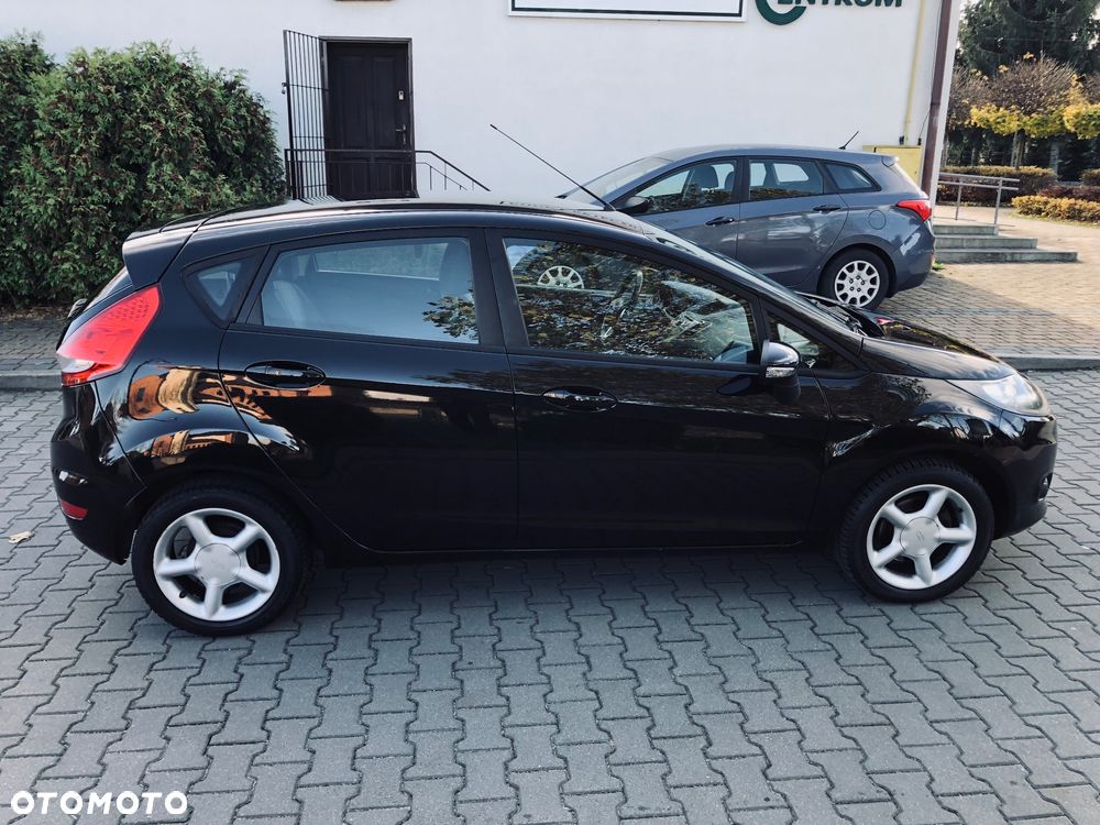 Ford Fiesta 1.4 Ghia - 6
