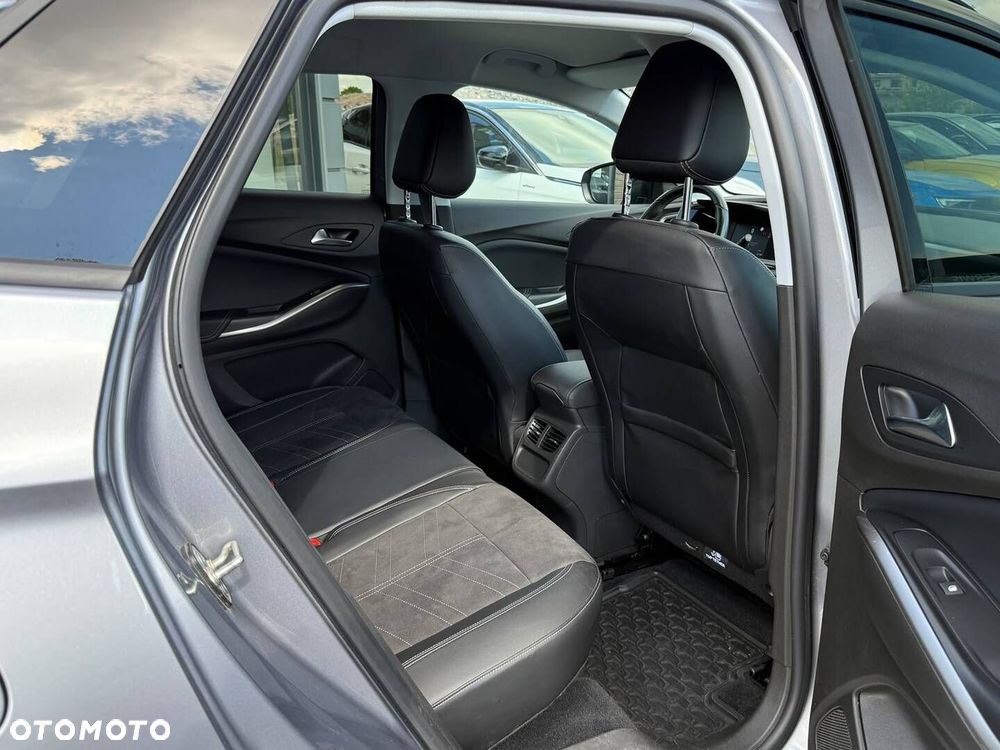 Opel Grandland 1.2 T GS S&S - 25