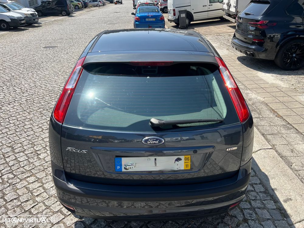 Ford Focus 1.6 TDCi Ghia - 17