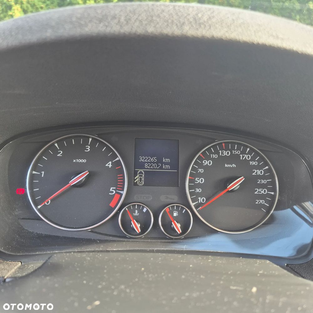 Renault Laguna 2.0 dCi Expression - 12