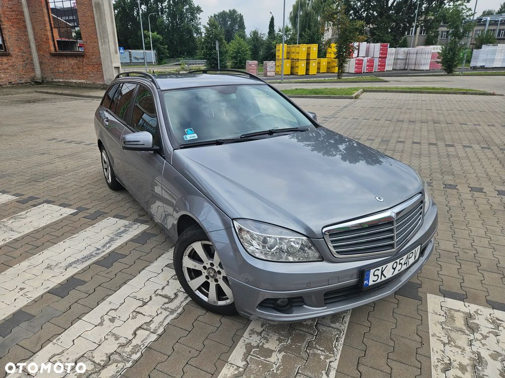 Mercedes-Benz Klasa C 220 CDI BlueEff 4-Matic Avantgarde - 6