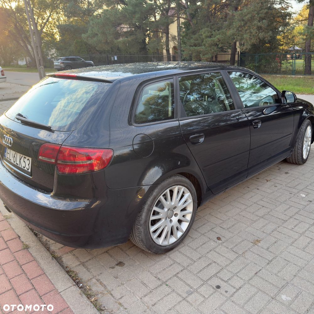 Audi A3 Sportback - 14