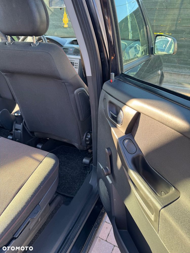 Opel Meriva 1.6 Essentia MTA - 4