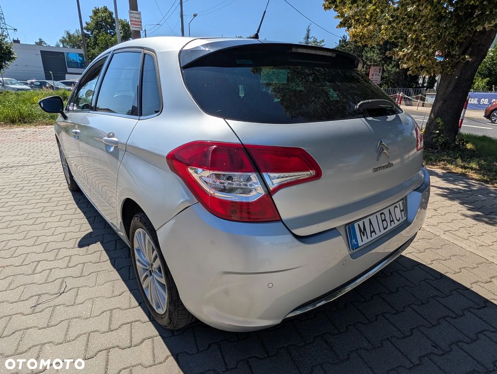 Citroën C4 HDi 90 Attraction - 13