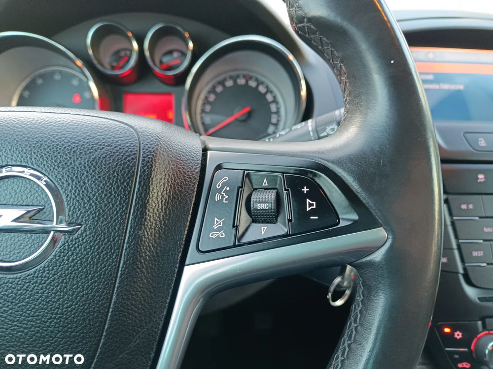 Opel Insignia 1.6 Turbo Design Edition - 25