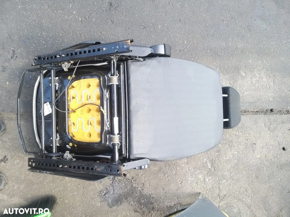 Scaun partea Stanga pentru Mercedes Sprinter din 2013 - 2
