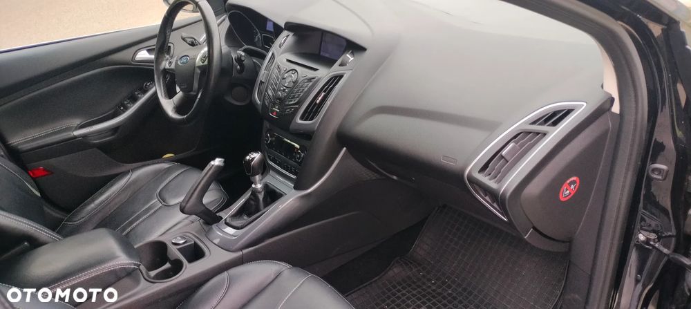 Ford Focus 1.6 TDCi ECOnetic 88g Start-Stopp-System Titanium - 21