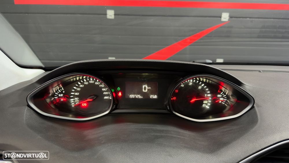 Peugeot 308 BlueHDi FAP 120 Stop & Start Allure - 17