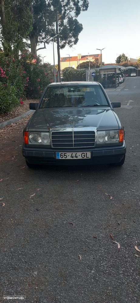 Mercedes-Benz W124 (1984-1997) - 2