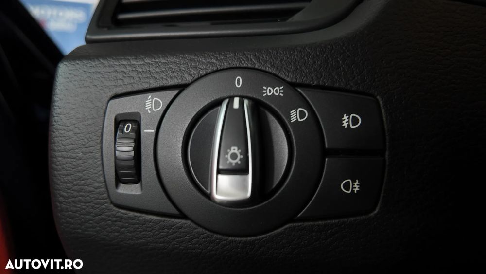 BMW X1 sDrive20d xLine - 19