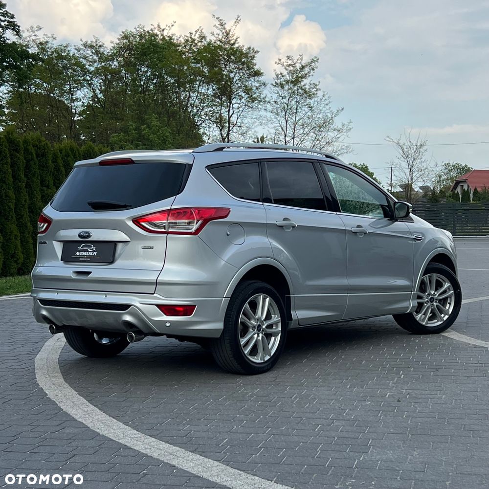 Ford Kuga 1.5 EcoBoost 2x4 Titanium - 9