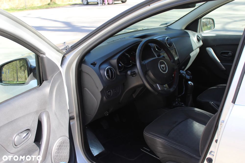 Dacia Logan 1.2 16V Ambiance - 10