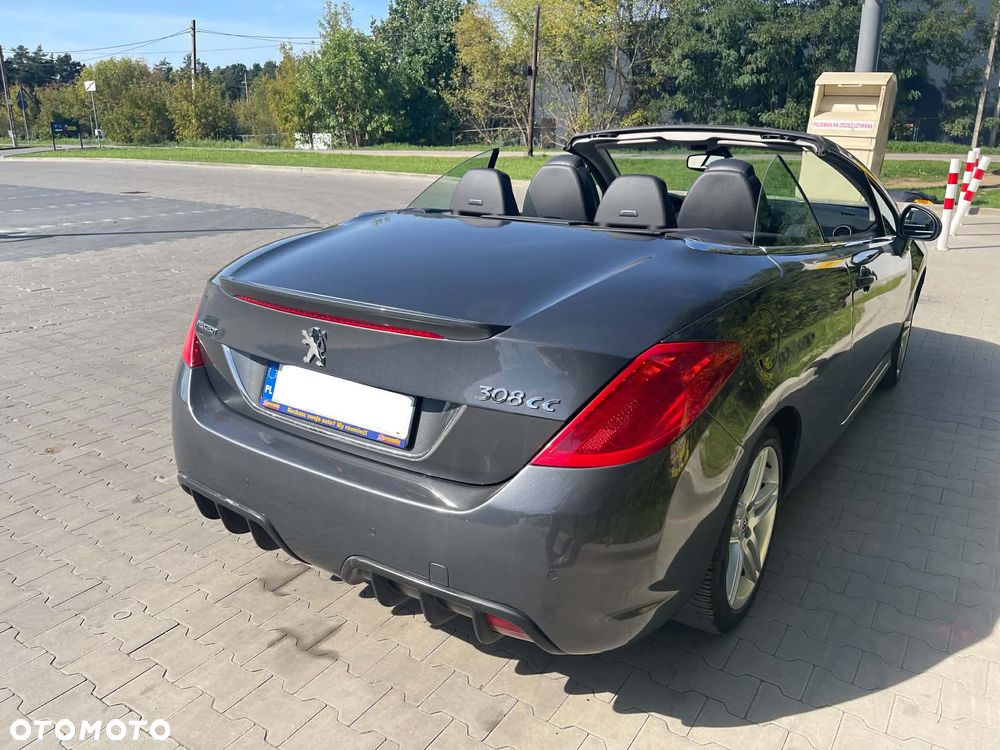Peugeot 308 CC - 8