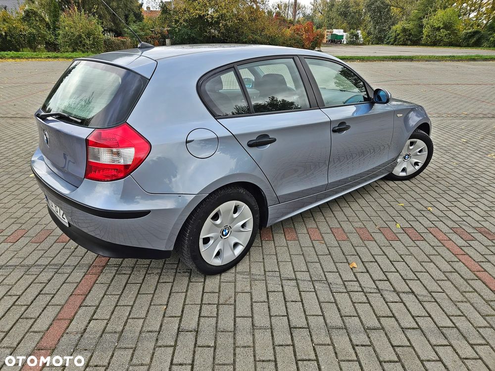 BMW Seria 1 116i - 6