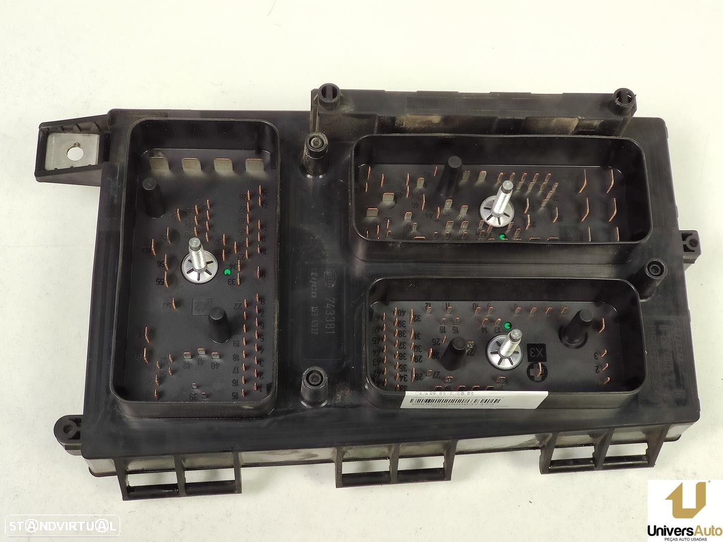 CAIXA RELÉS / FUSÍVEIS OPEL ASTRA H 2004 -743381 - 3