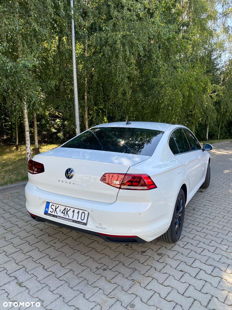Volkswagen Passat 2.0 TDI EVO Business DSG - 4