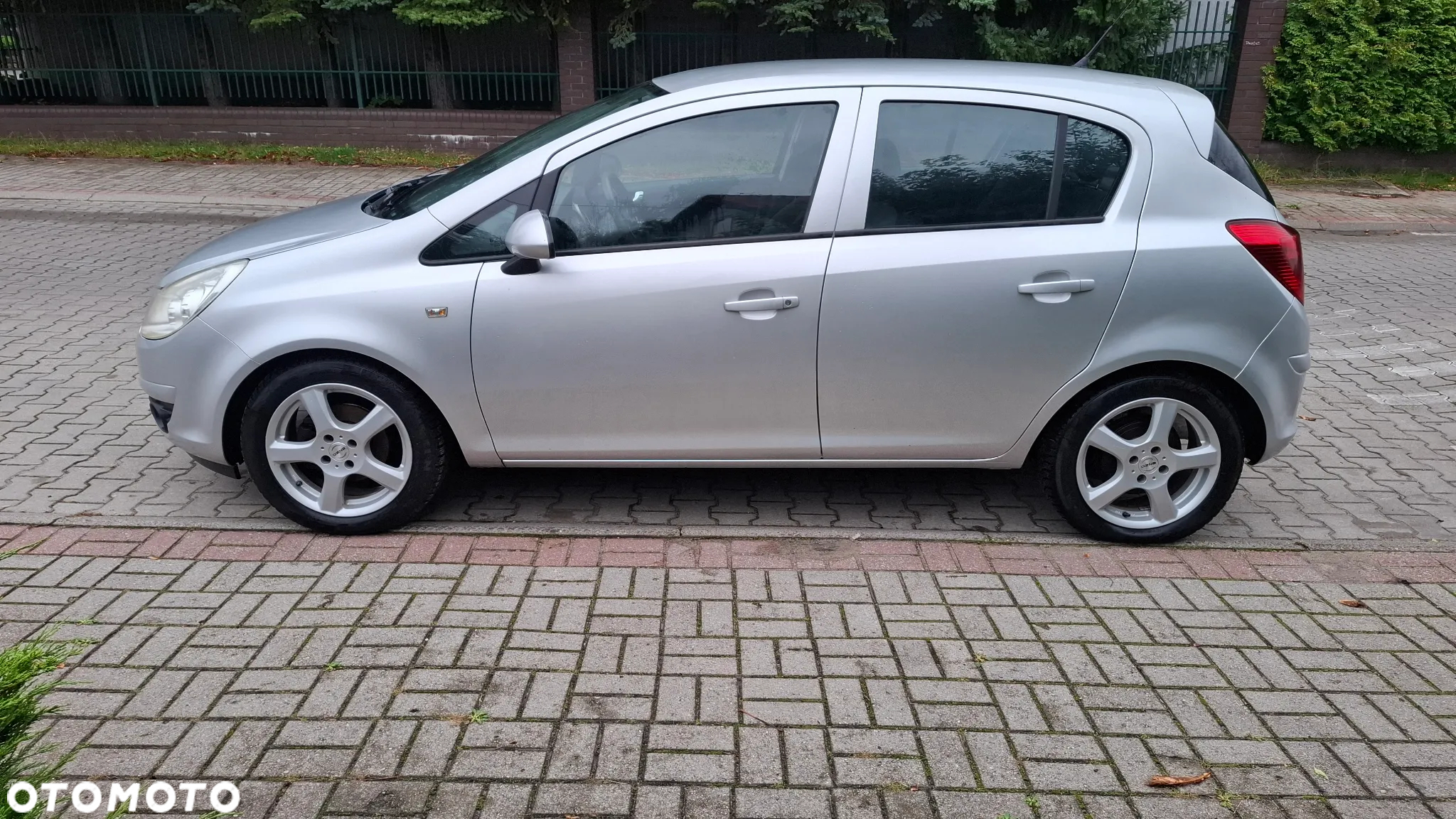 Opel Corsa 1.2 16V Easytronic - 5