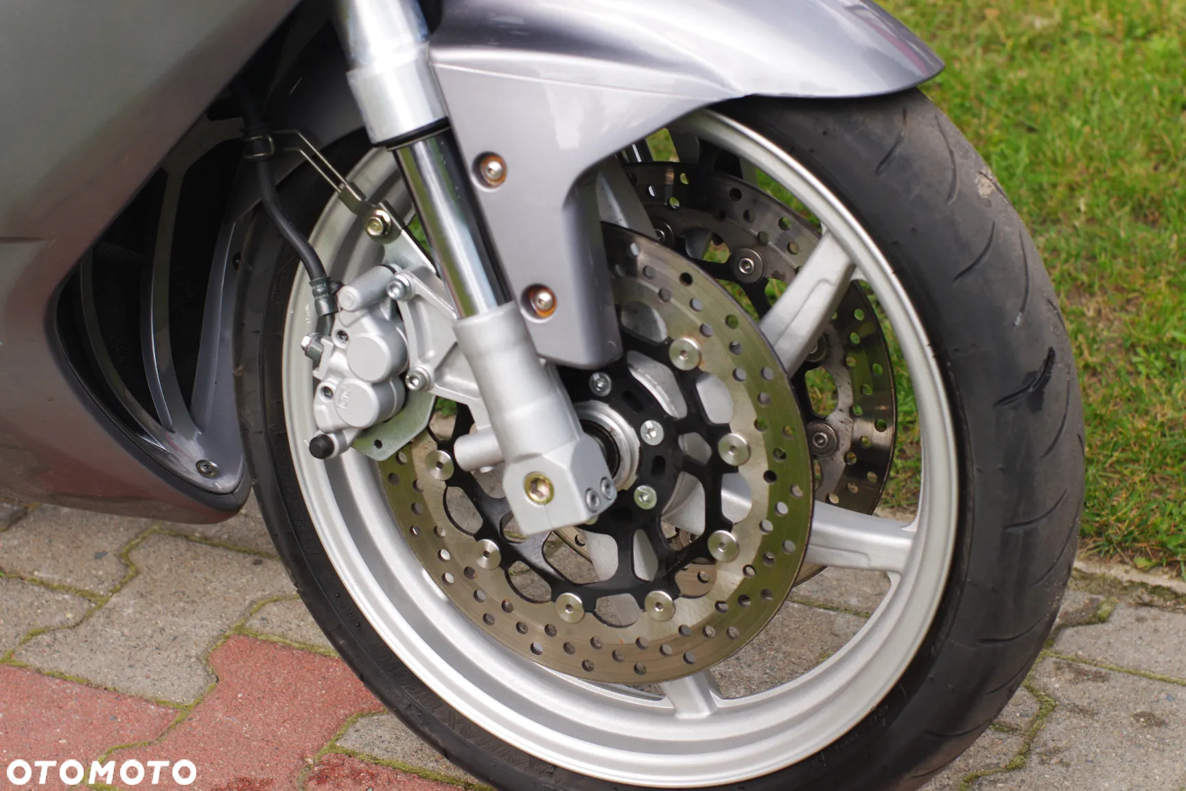 Hyosung GT - 15