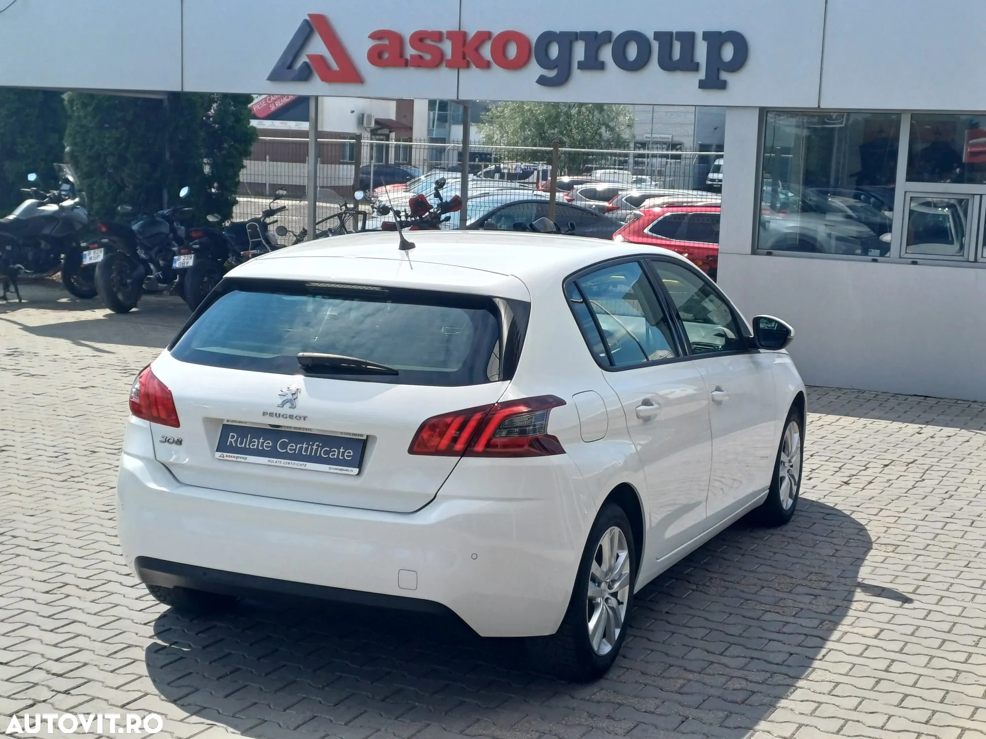 Peugeot 308 1.2 L PureTech Turbo S&S Active - 4