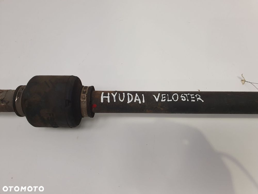PRAWA PRZEDNIA PÓŁOŚ Półośka przód pasażera Hyundai Veloster I 1.6 Mpi - 14