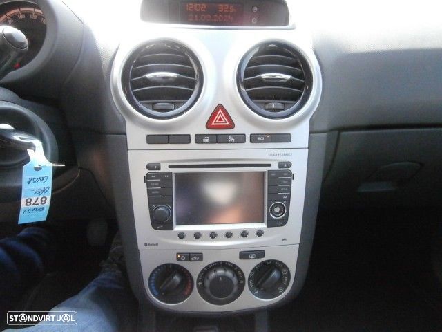 Opel Corsa 1.3 CDTi Enjoy EcoFLEX - 15