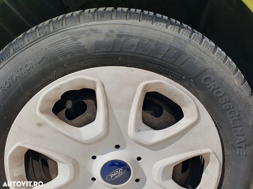 Ford Fiesta 1.25i Trend - 9