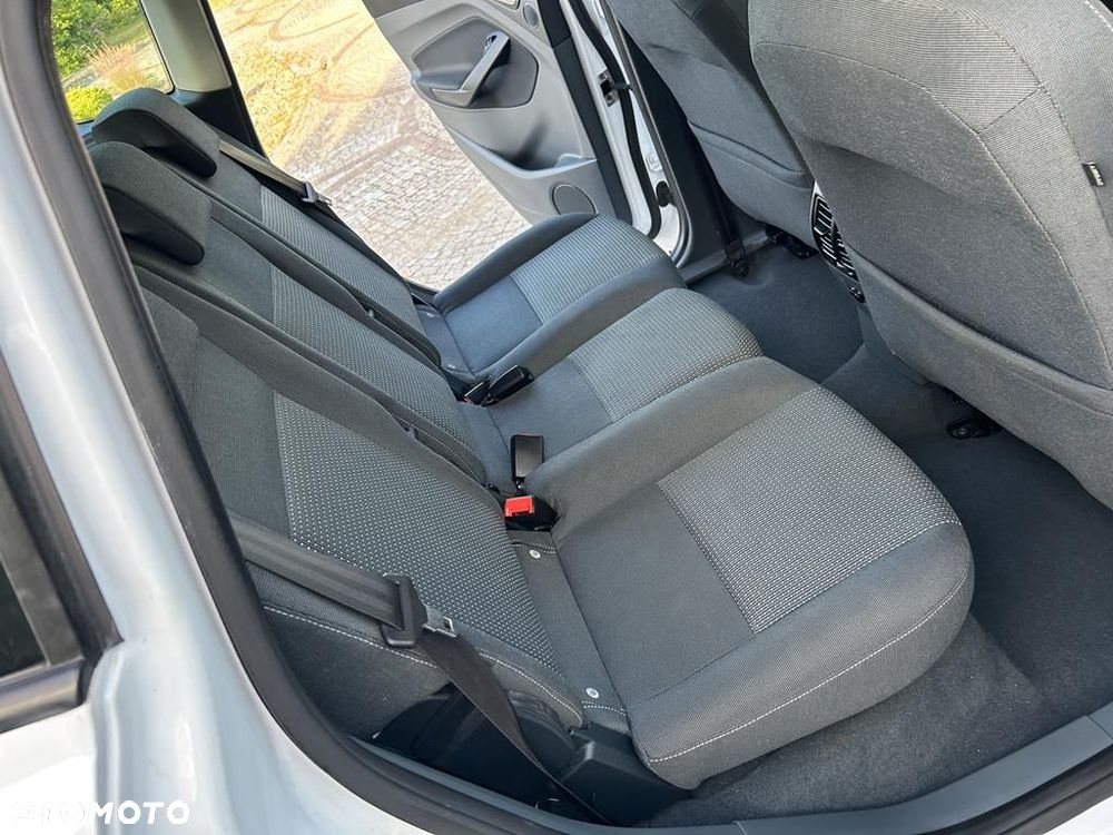 Ford C-MAX - 22