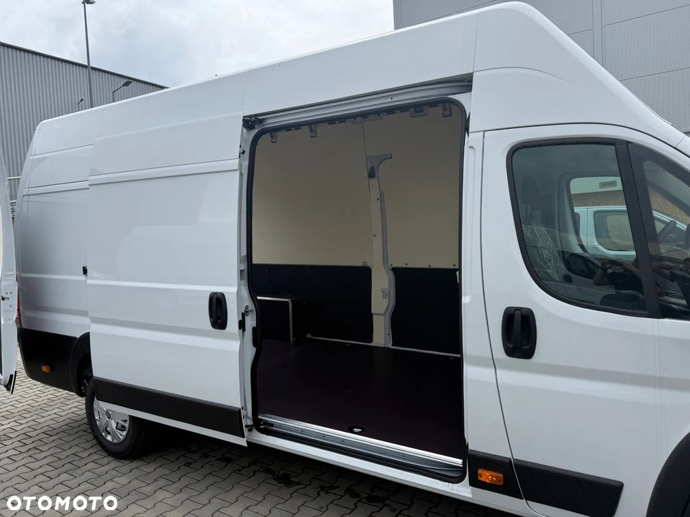 Toyota Proace MAX - 7