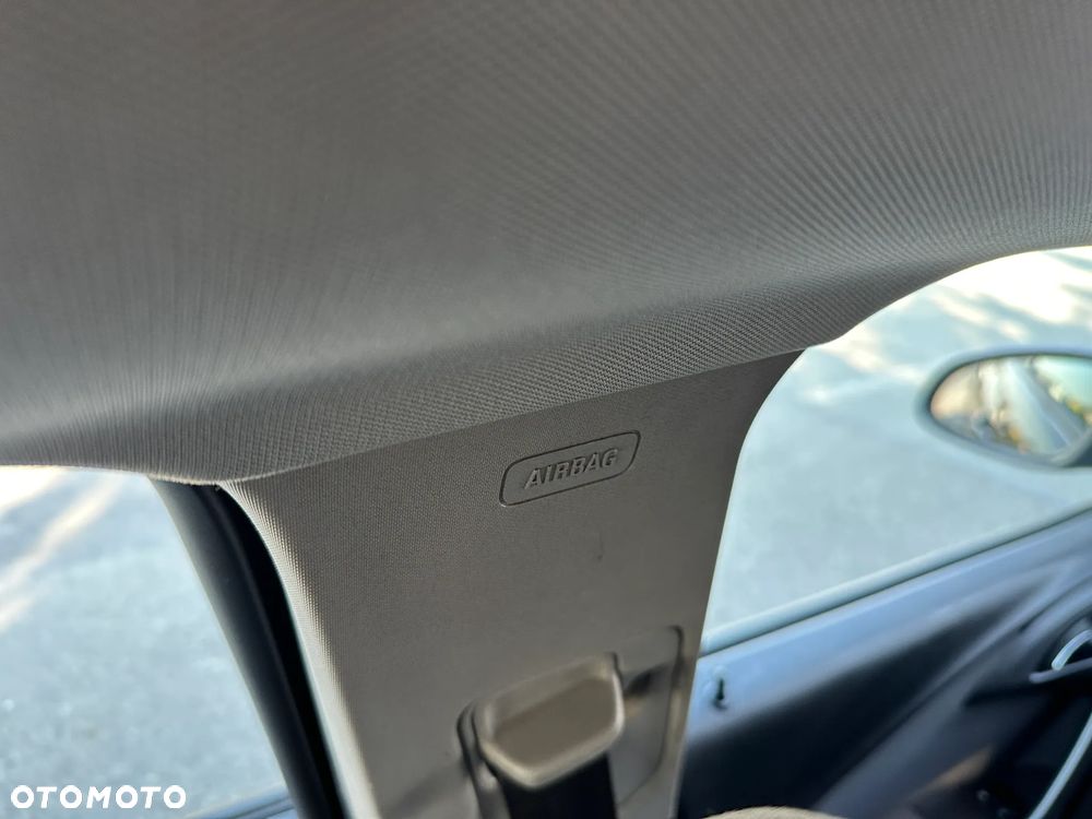 Opel Astra 1.7 CDTI DPF - 20