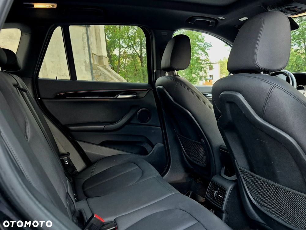 BMW X1 - 12