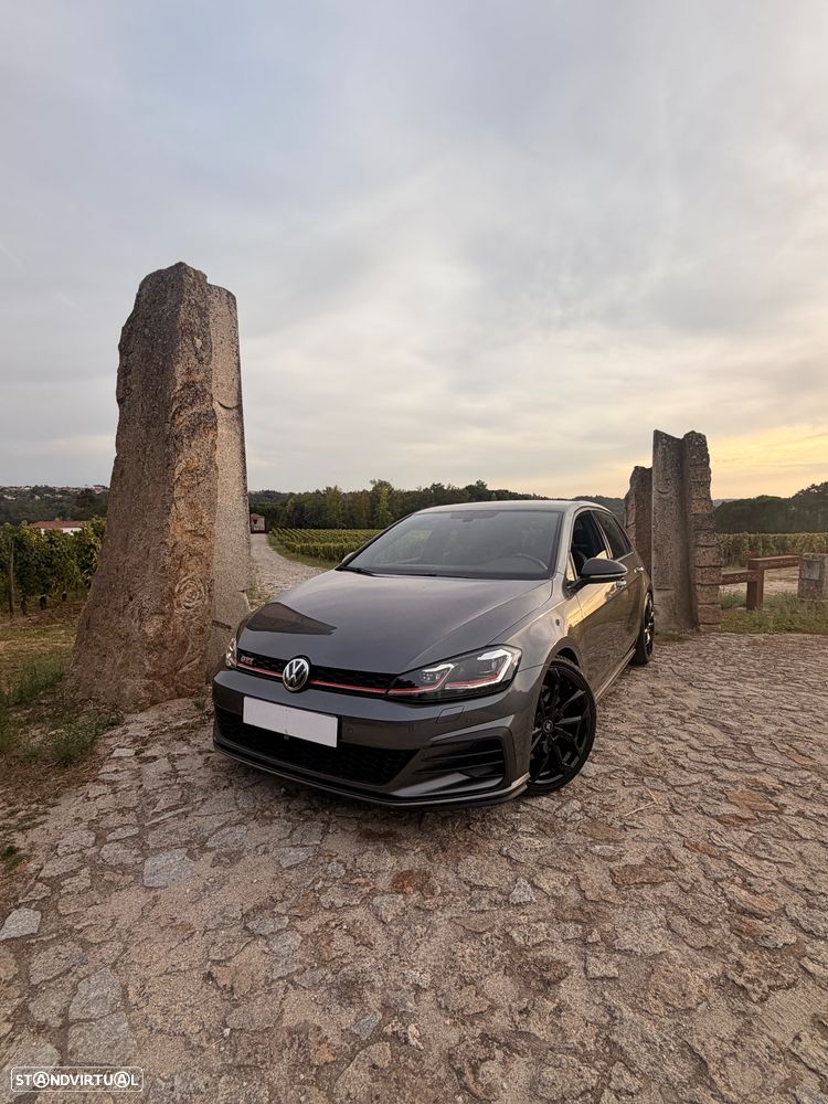 VW Golf - 4