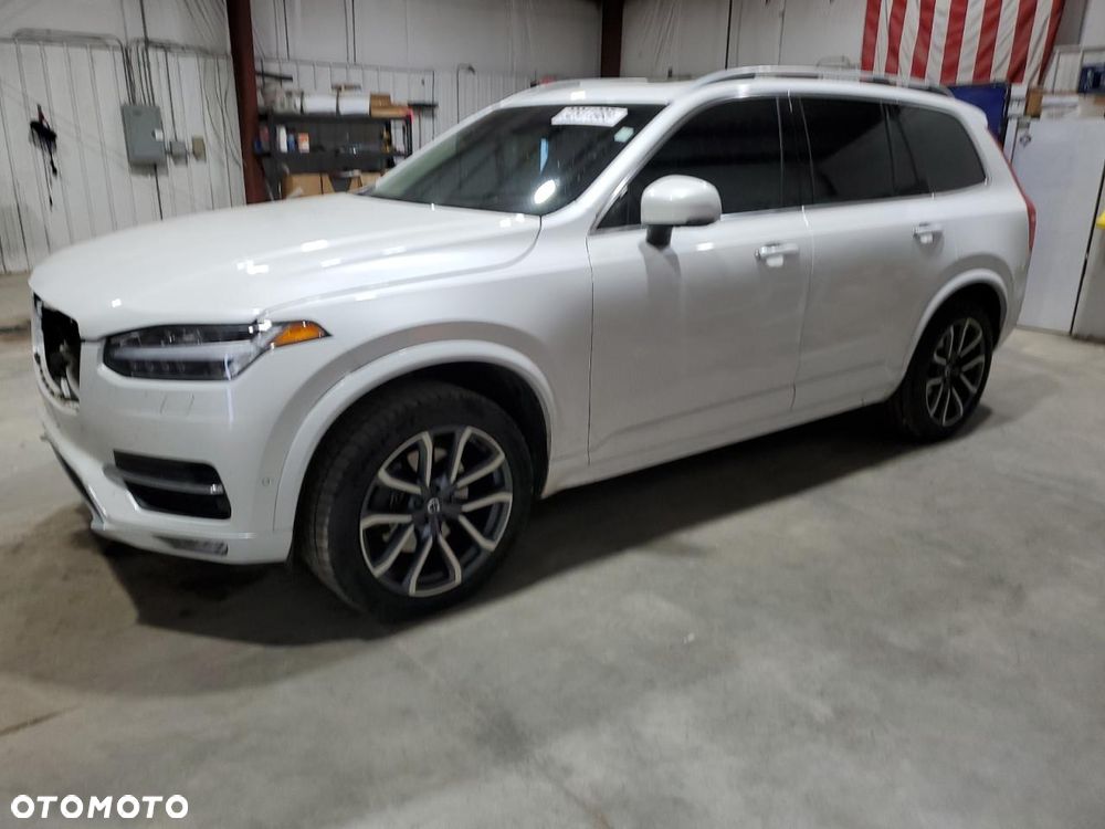 Volvo XC 90 - 1