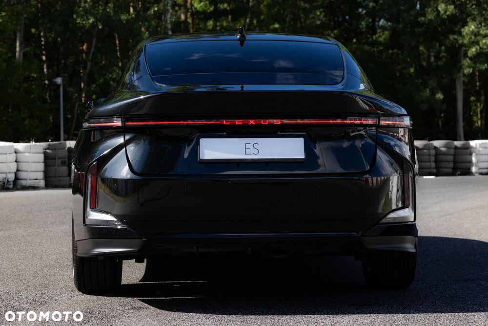 Lexus ES 300h Prestige - 5