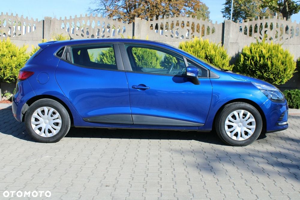 Renault Clio 1.2 16V 75 Business - 25
