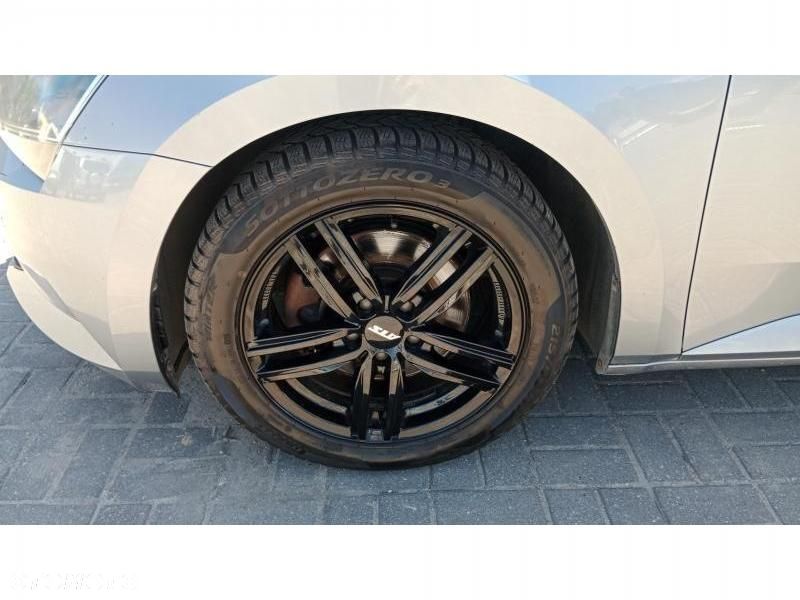 Skoda Superb - 29