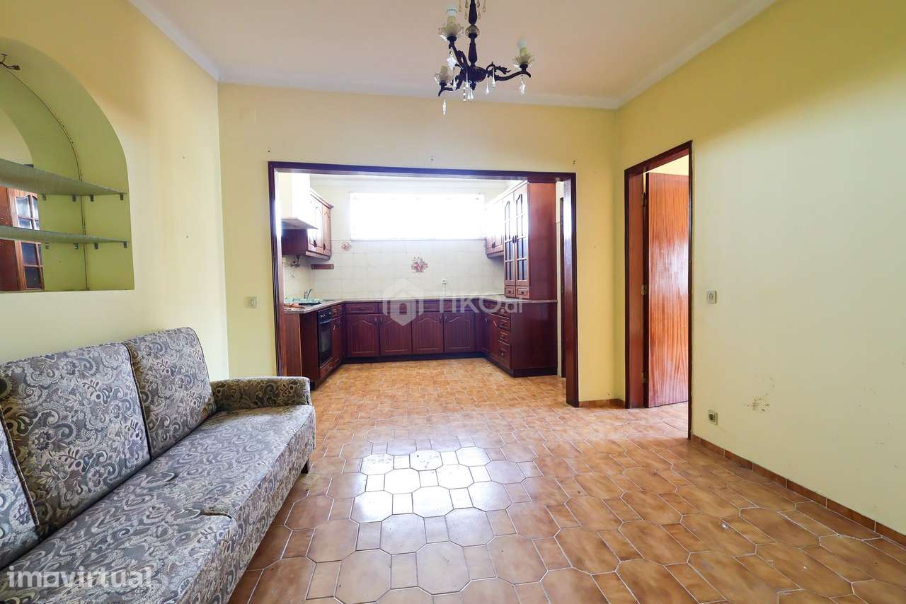 MORADIA T3 COM POTENCIAL PARA 2 HABITAÇÕES | CENTRO DE ALCANENA - Grande imagem: 3/42