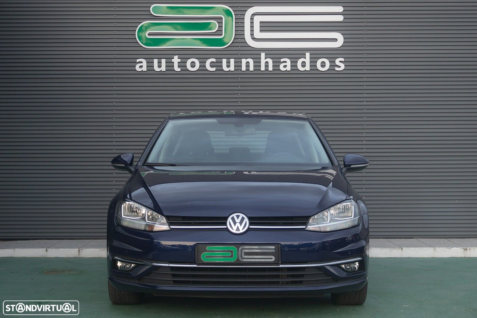 VW Golf 1.6 TDI Highline - 2